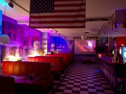 照片: American Pizza &amp;amp; Diner