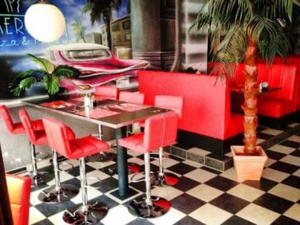照片: American Pizza &amp;amp; Diner